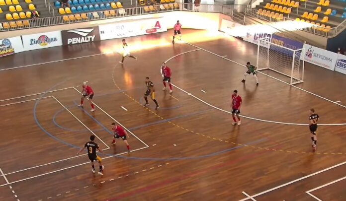Kaylan marca 14, assume artilharia e Corinthians-AC/Quinari goleia na despedida da Copa Norte de Futsal Kaylan marca 14, assume artilharia e Corinthians-AC/Quinari goleia na despedida da Copa Norte de Futsal