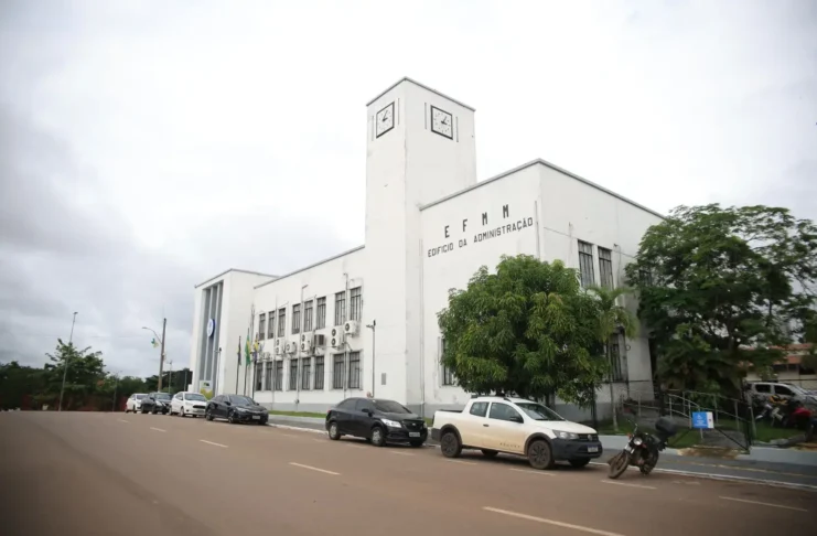 Prefeitura de Porto Velho retifica editais dos concursos da Educação e da Saúde Prefeitura de Porto Velho retifica editais dos concursos da Educação e da Saúde
