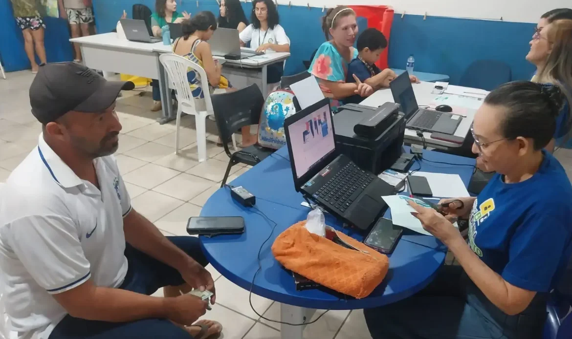 Prefeitura leva atendimento do Cadastro Único à comunidade de Nova Aliança, no Baixo Madeira