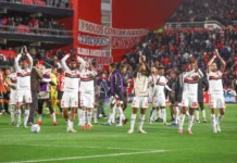 Sem chutar a gol na Argentina, Flamengo sobrevive na Libertadores