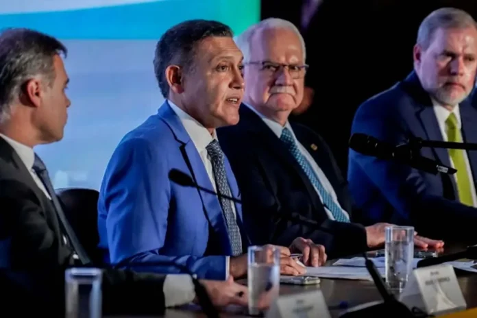 Kassio diz que não há alerta de interferência nas eleições brasileiras Kassio diz que não há alerta de interferência nas eleições brasileiras