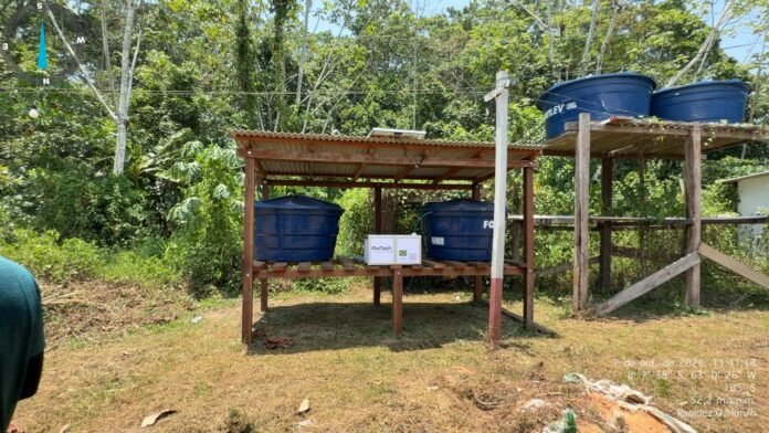 Prefeitura instala sistemas de tratamento de água em Firmeza e Ilha de Assunção durante enfr