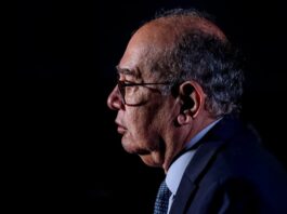 Gilmar fale em ‘concentração de poderes’ de Nunes Marques no TSE; pedido para afastá-lo de ações está com Dino