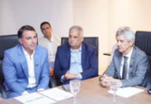 Flávio Bolsonaro se reúne com senador Bagattoli e FPA para discutir os rumos do setor produtivo