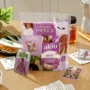 Akio leva folclore brasileiro para embalagens de tapioca em estratégia nacional para engajar consumidor e acelerar vendas.
