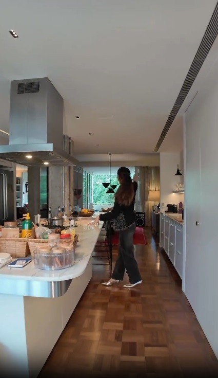 Alessandra Negrini coloca à venda apartamento em São Paulo — Foto: Reprodução/Instagram