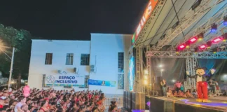 Show infantil leva alegria para toda a família Show infantil leva alegria para toda a família