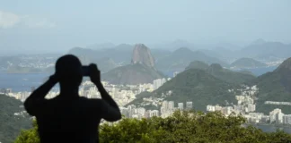 PM do Rio reforça policiamento para o feriado de segunda-feira PM do Rio reforça policiamento para o feriado de segunda-feira