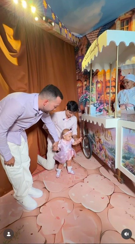 Festa de 1 ano de Mia, filha de Lucas Rangel e Lucas Bley - Foto: Reprodução / Instagram @lucasranngel