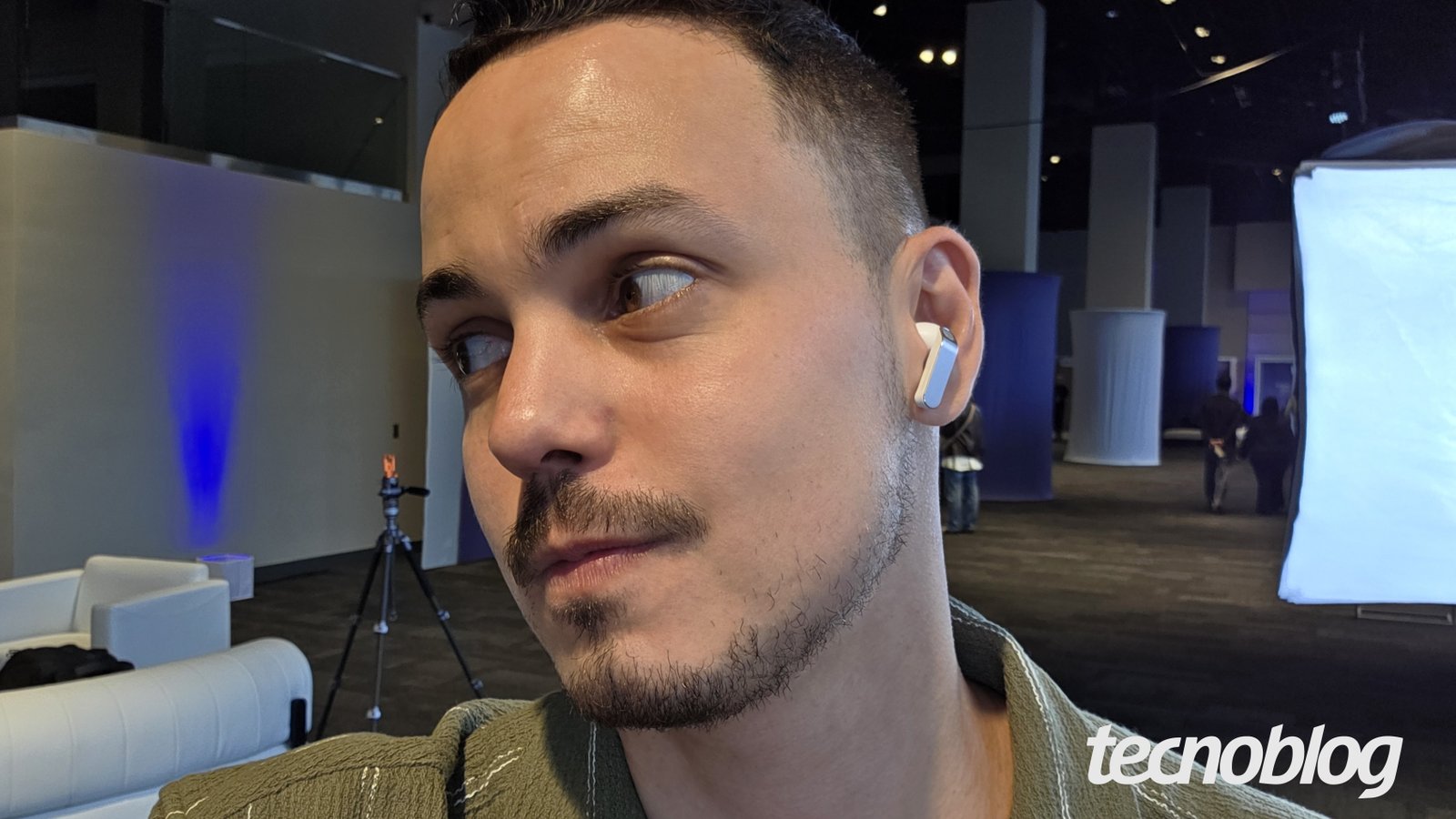 Galaxy Buds 4 (foto: Thássius Veloso/Tecnoblog)