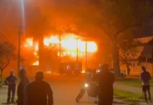 Incêndio causa danos a prédio da Universidade Federal de Pernambuco Incêndio causa danos a prédio da Universidade Federal de Pernambuco