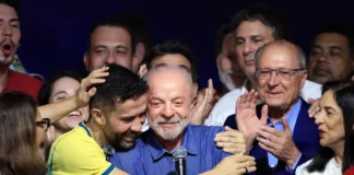 Líderes mundiais parabenizam Lula pela vitória; Trump e Milei mantêm silêncio