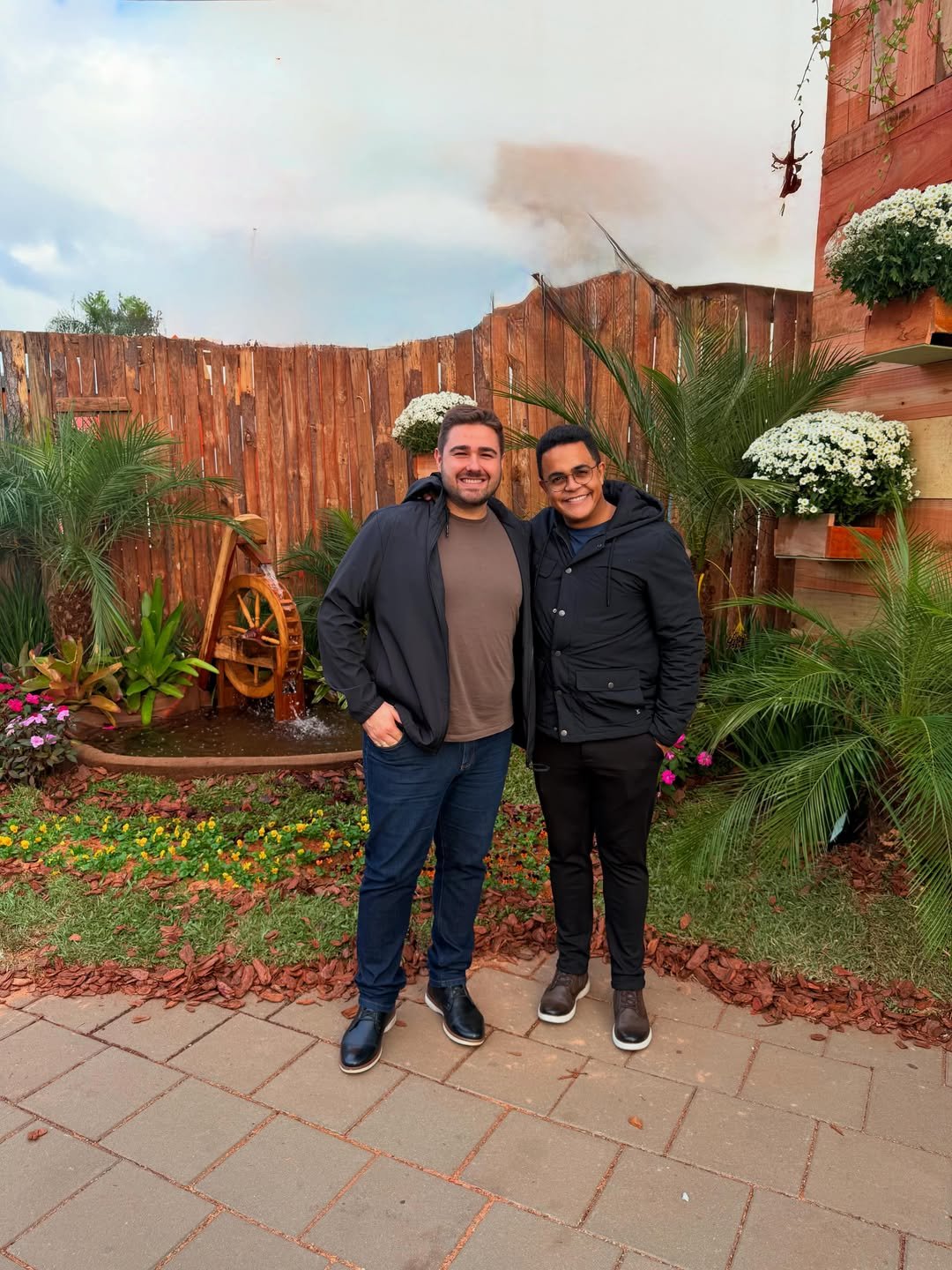 Marcelo Pereira curte férias no Rio Grande do Sul com o namorado, Lourenço - Foto: Reprodução / Instagram @marcelopereiratv
