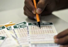 Mega-Sena acumula e prémio atinge os 170 milhões de reais Mega-Sena acumula em R$ 170 milhões: veja os números sorteados
