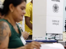 Polícia Militar de SP registra prisões e crimes eleitorais no domingo de votação PM registra 7 ocorrências e 6 prisões até o meio-dia de domingo em SP