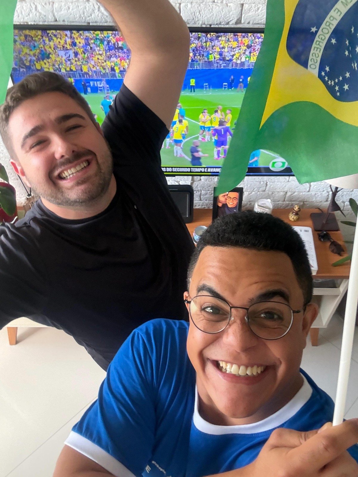 Marcelo Pereira com o namorado, Lourenço Albarello - Foto: Reprodução / Instagram @marcelopereiratv