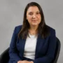 Daniella Marques, escolhida para equipe de Flávio, vira alvo de ataques da campanha de Lula