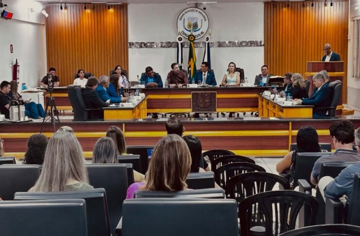 Educação de Espigão do Oeste é homenageada pela Câmara de Vereadores