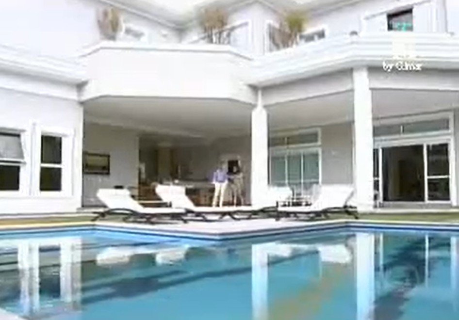 Piscina da mansão - Foto: Reprodução/YouTube/TV Globo