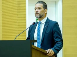 Delegado Camargo critica regulamentação das redes sociais e aponta perseguição a Flávio Bolsonaro