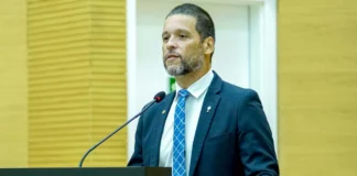 Delegado Camargo critica regulamentação das redes sociais e aponta perseguição a Flávio Bolsonaro